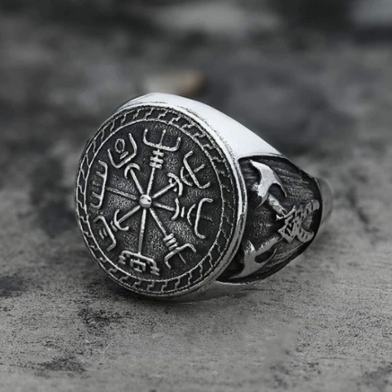 Minimalistic Runic Ring